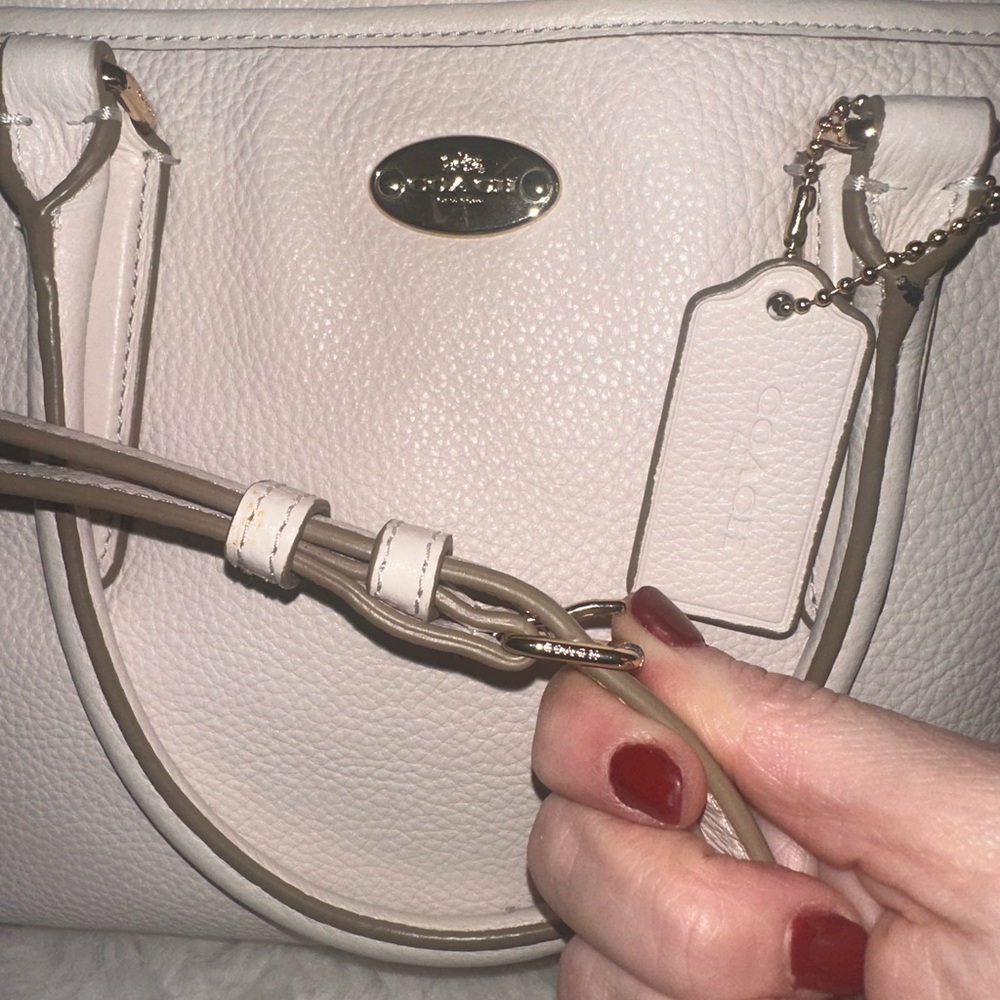 COACH MORGAN SATCHEL IN PEBBLE  SUEDE
LEATHER - Picture 4 of 11